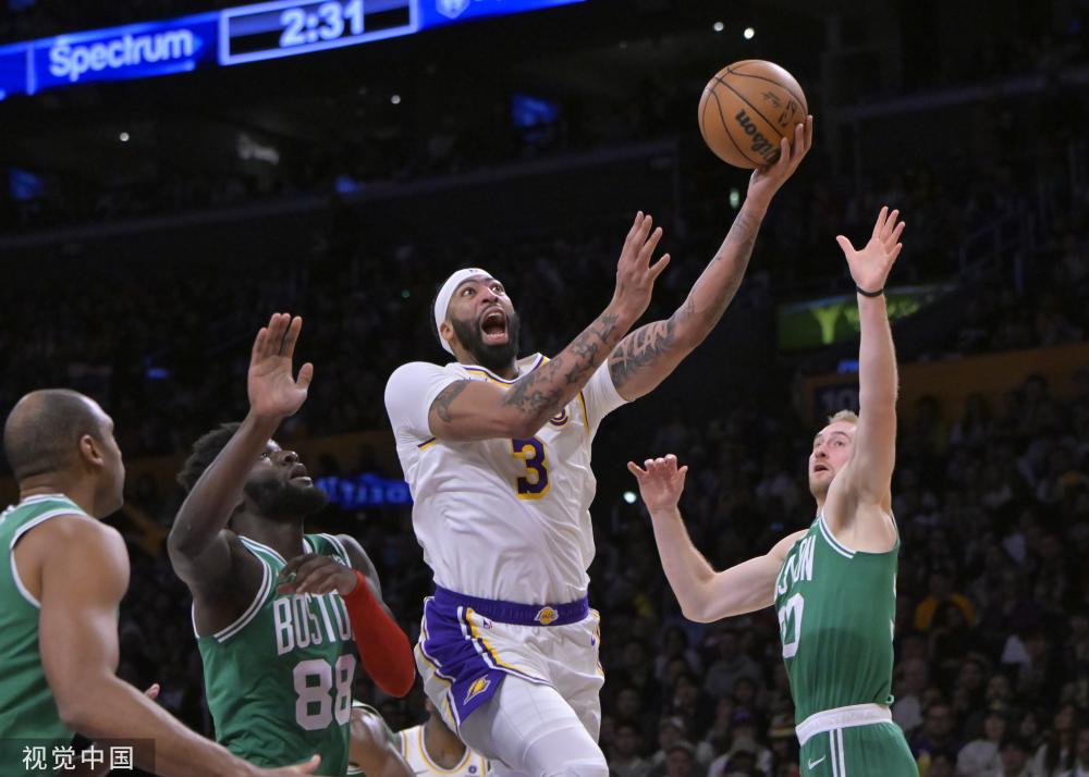 足球場上的 足球場上的