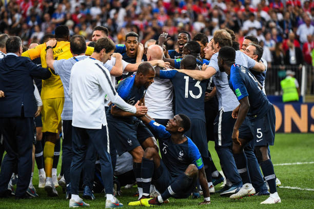 提供数据支 提供数据支